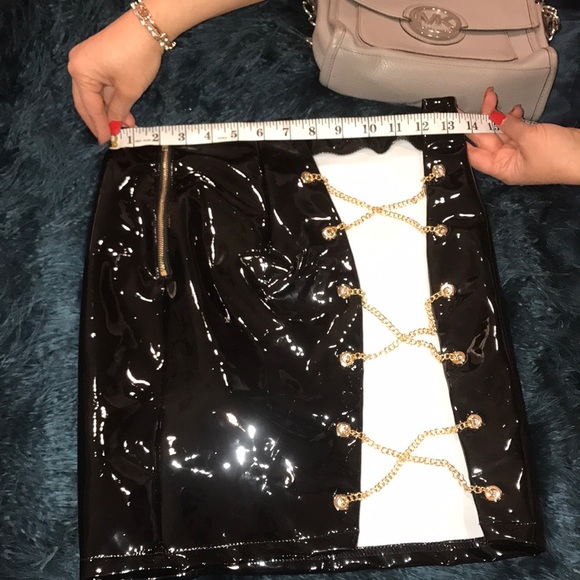 Skirt - Picture 6 of 7